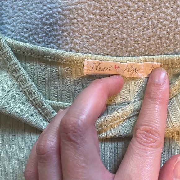 Light Green Crop Tank - Picture 2 of 4